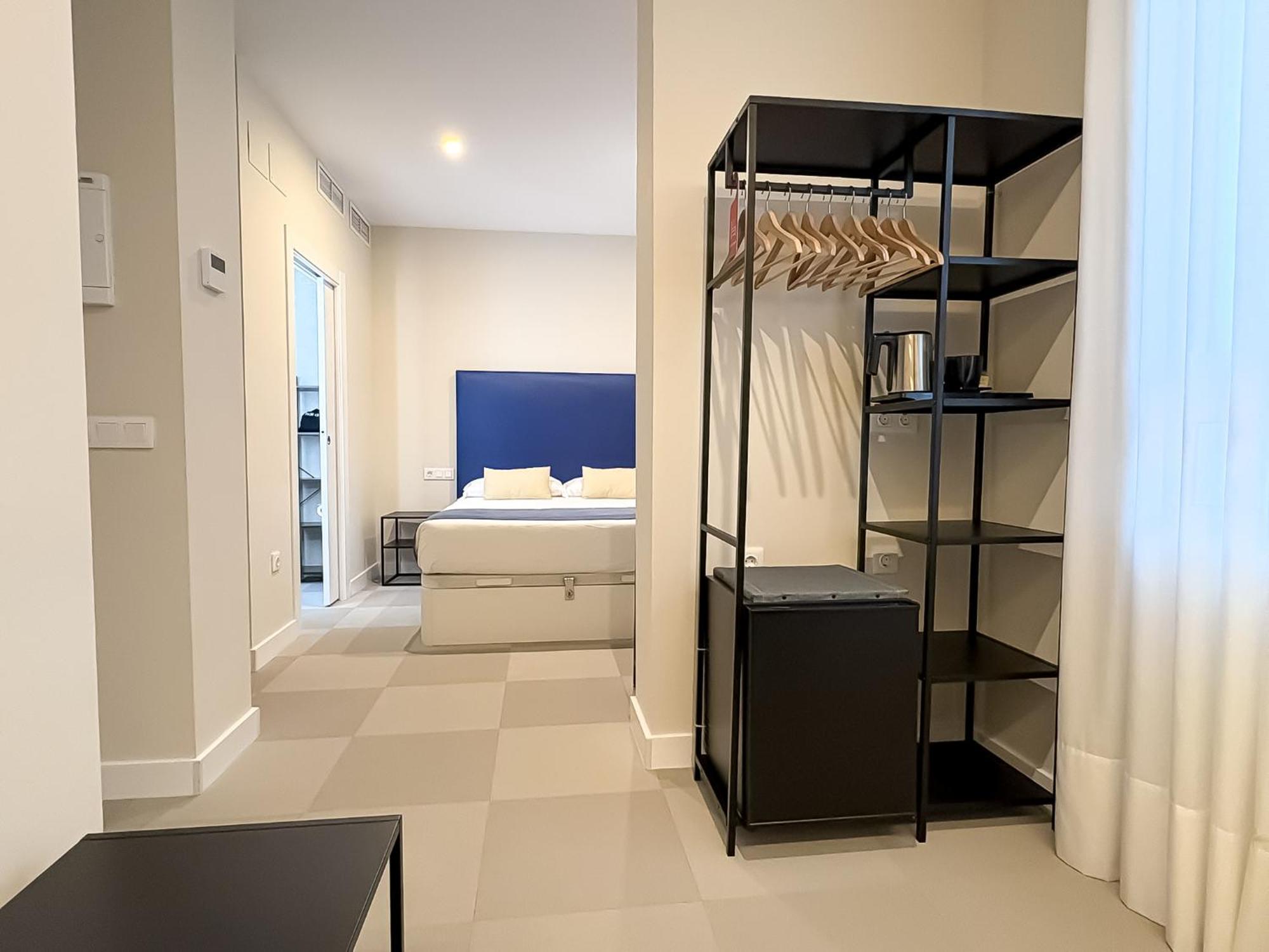 Sevilla Dostorres Phòng bức ảnh