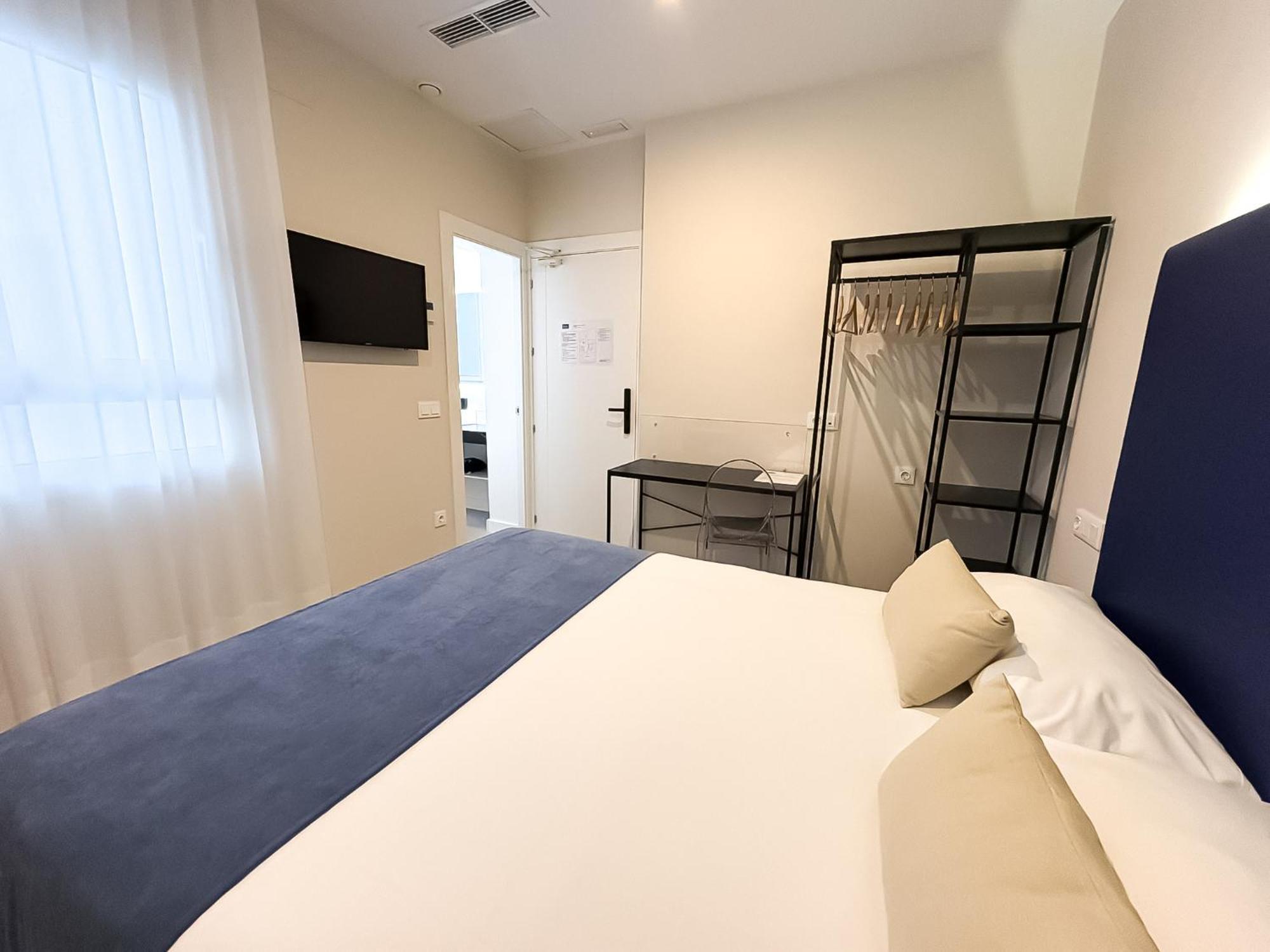 Sevilla Dostorres Phòng bức ảnh